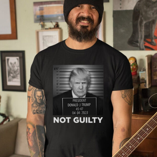 Official Trump Mugshot Black Cotton T-Shirts