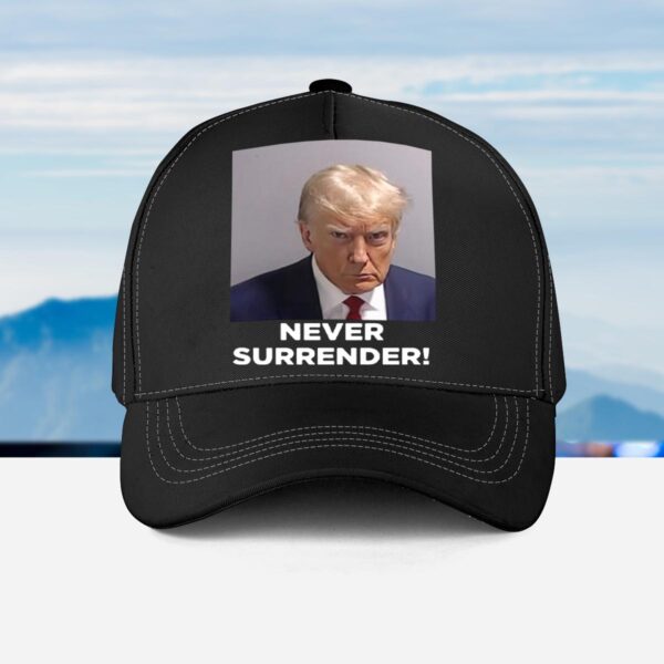 Trump 2024 Never Surrender Hat
