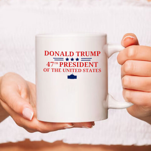 Donald Trump 47th President Of The United States White House Graphic Mug