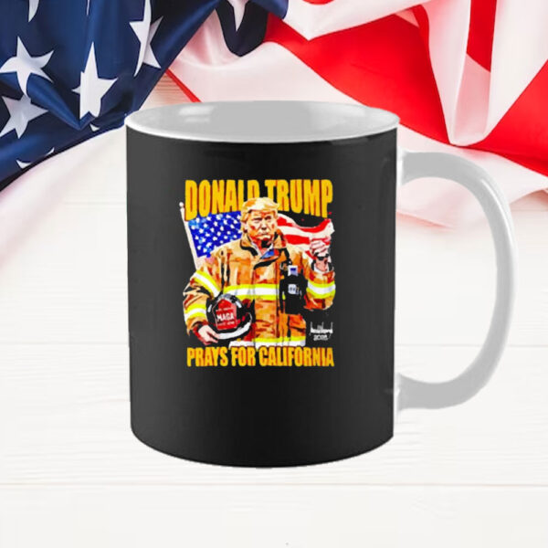 Original Donald Trump Firefighter Prays For California 2025 Mug