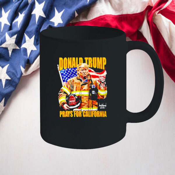 Original Donald Trump Firefighter Prays For California 2025 Mug